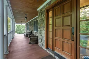 245 Allison Ct, Englewood, NJ 07631 - Photo 4