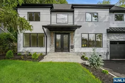 66 E Gramercy Place, Glen Rock, NJ 07452 - Photo 2