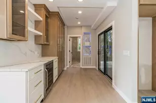 66 E Gramercy Pl, Glen Rock, NJ 07452 - Photo 12