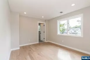 66 E Gramercy Pl, Glen Rock, NJ 07452 - Photo 18