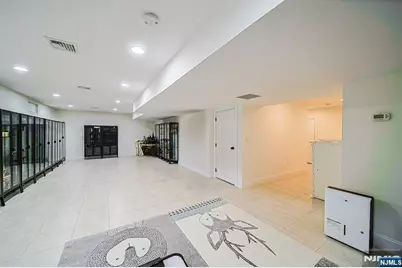 17 E Fairmount Avenue, Maywood, NJ 07607 - Photo 34