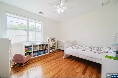 17 E Fairmount Avenue, Maywood, NJ 07607 - Photo 20