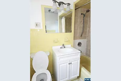 438 Columbia Avenue 2 Fl #2 FL, Cliffside Park, NJ 07010 - Photo 6