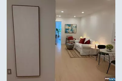 627 Valley Road F #F, Montclair, NJ 07043 - Photo 10