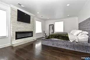 74 Ross Ave, Hackensack, NJ 07601 - Photo 20