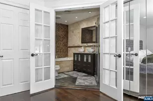 74 Ross Ave, Hackensack, NJ 07601 - Photo 22