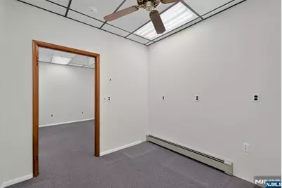 521 Valley Brook Avenue Office/ Warehou #Office/ Warehou, Lyndhurst Township, NJ 07071 - Photo 8