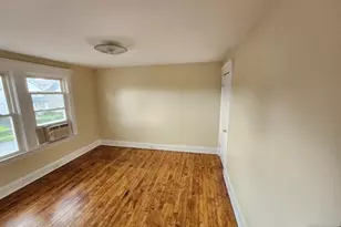 33 Livingston Ave, Lyndhurst Township, NJ 07071 - Photo 18