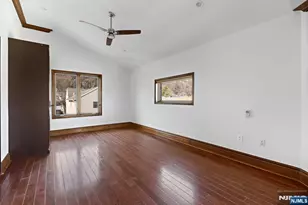 1286 River Rd, Edgewater, NJ 07020 - Photo 12