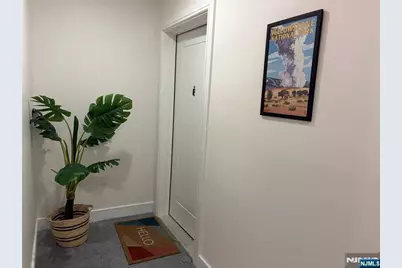 627 Valley Road E #E, Montclair, NJ 07043 - Photo 18