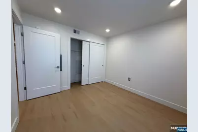 627 Valley Road D #D, Montclair, NJ 07043 - Photo 18