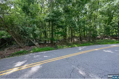 782 Brooklyn Mountain Road, Hopatcong, NJ 07843 - Photo 2