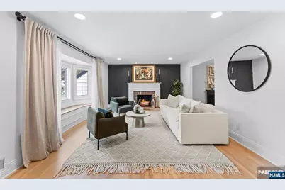 14 Congress Road, Emerson, NJ 07630 - Photo 2