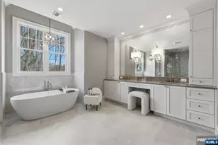 68 Grandview Ave, Upper Saddle River, NJ 07458 - Photo 18