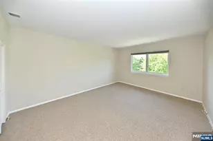 204 Indian Hollow 204, Mahwah, NJ 07430 - Photo 10