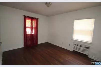 142 Orange Street, Englewood, NJ 07631 - Photo 12