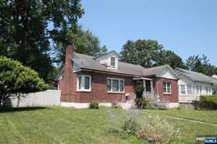 142 Orange St, Englewood, NJ 07631 - Photo 2