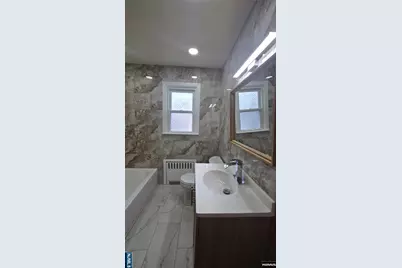 122 Westview Avenue, Paramus, NJ 07652 - Photo 6
