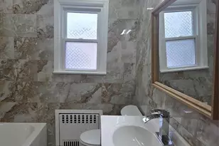 122 Westview Ave, Paramus, NJ 07652 - Photo 6