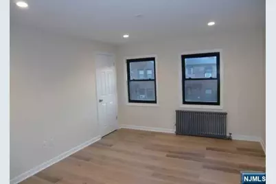482 Broad Avenue #7, Leonia, NJ 07605 - Photo 8