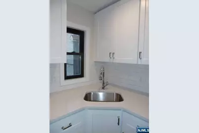 482 Broad Avenue #7, Leonia, NJ 07605 - Photo 14