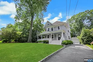 78 Franklin St, Englewood, NJ 07631 - Photo 2