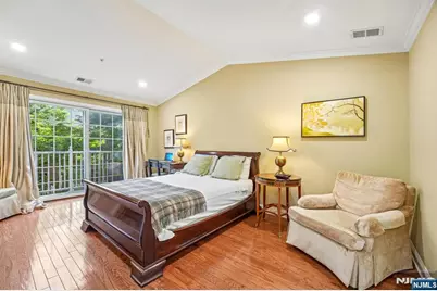 135 Abbie Court, Guttenberg, NJ 07093 - Photo 24