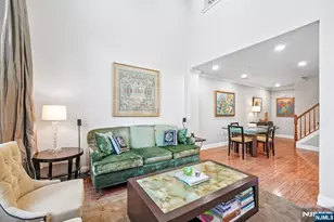 135 Abbie Ct, Guttenberg, NJ 07093 - Photo 6
