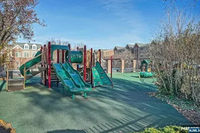135 Abbie Court, Guttenberg, NJ 07093 - Photo 40