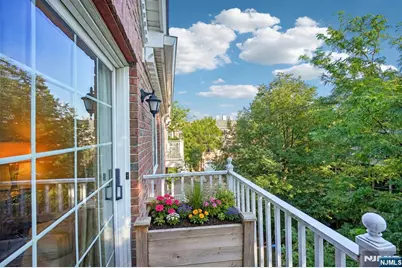 135 Abbie Court, Guttenberg, NJ 07093 - Photo 28