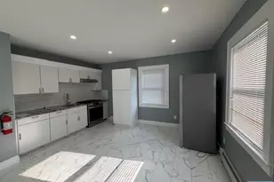 225 E 19th Street 2nd, Paterson, NJ 07524 - Photo 4