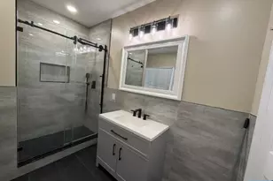 225 E 19th Street 2nd, Paterson, NJ 07524 - Photo 6