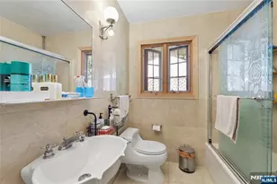 12 Beverly Rd, Englewood Cliffs, NJ 07632 - Photo 20