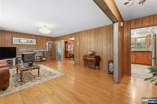 12 Beverly Rd, Englewood Cliffs, NJ 07632 - Photo 4