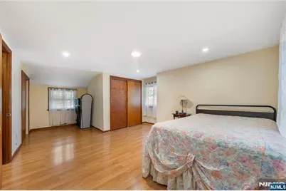 44 Sunnyside Road, West Orange Township, NJ 07052 - Photo 14