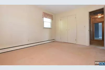 317 McKinley Boulevard, Paramus, NJ 07652 - Photo 28