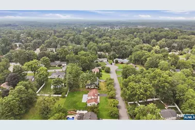 628 Lamanna Drive, River Vale Township, NJ 07675 - Photo 26