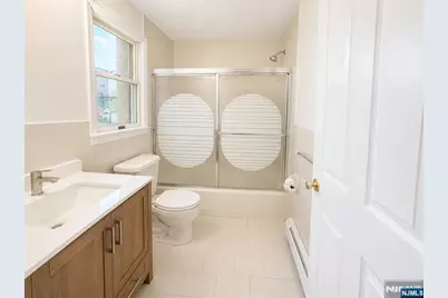 234 Cliff Street 1 #1, Cliffside Park, NJ 07010 - Photo 6