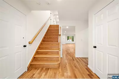157 English Street, Fort Lee, NJ 07024 - Photo 10
