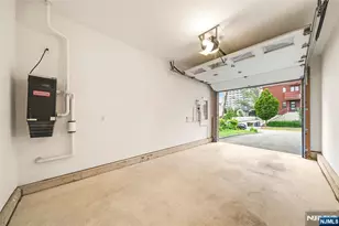 157 English St, Fort Lee, NJ 07024 - Photo 26