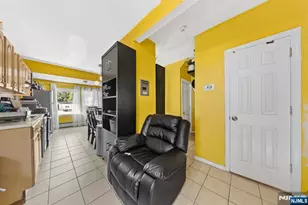 373 Oak St, Passaic, NJ 07055 - Photo 8
