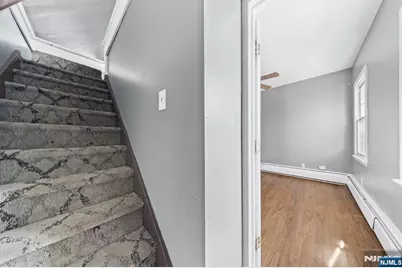 373 Oak Street, Passaic, NJ 07055 - Photo 32