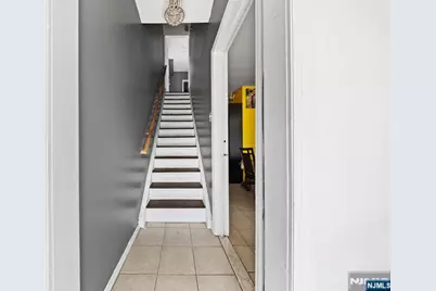 373 Oak Street, Passaic, NJ 07055 - Photo 4