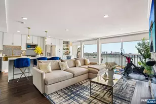 3 Horizon Rd, Fort Lee, NJ 07024 - Photo 1