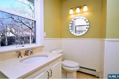 179 Scharer Avenue, Northvale, NJ 07647 - Photo 10