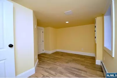 179 Scharer Avenue, Northvale, NJ 07647 - Photo 18