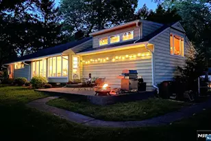 87 Stony Ridge Dr, Hillsdale, NJ 07642 - Photo 1