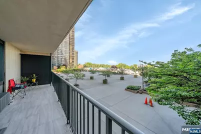 200 Winston Drive 106 #106, Cliffside Park, NJ 07010 - Photo 20