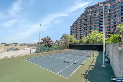 200 Winston Drive 106 #106, Cliffside Park, NJ 07010 - Photo 26