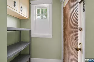 371 Park Ave, Fairview, NJ 07022 - Photo 24